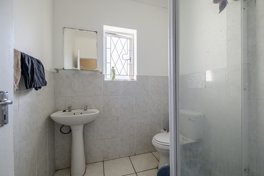 13 Bedroom Property for Sale in Summerstrand Eastern Cape